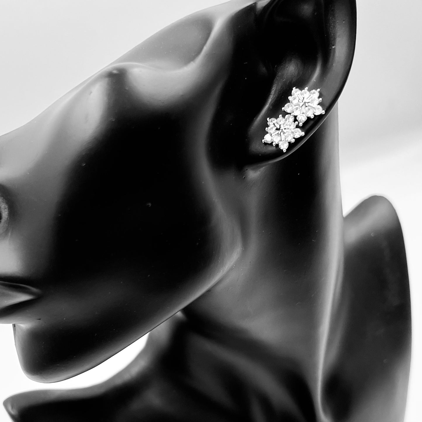 S925 Christmas Snowflake Earrings