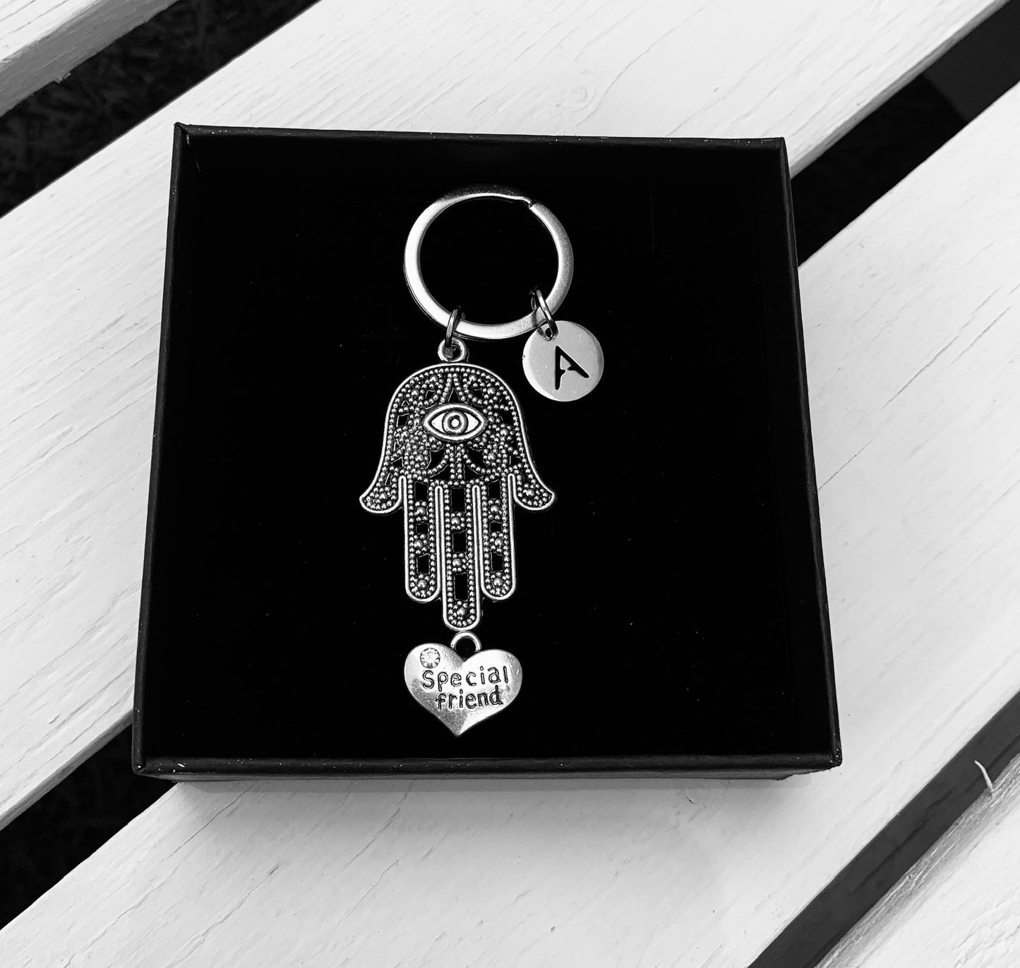 Hand Of Fatima Keyring with Special Friend Heart